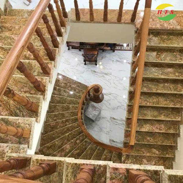 marble ốp cầu thang